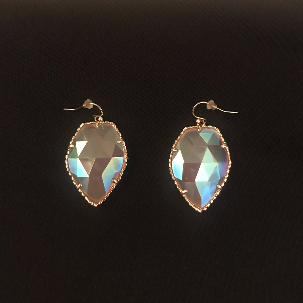 Kendra Scott earrings